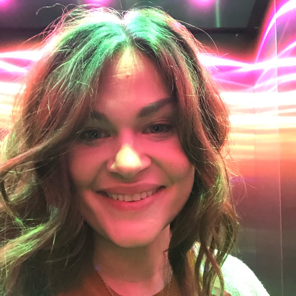 Meet your Posher, Cami